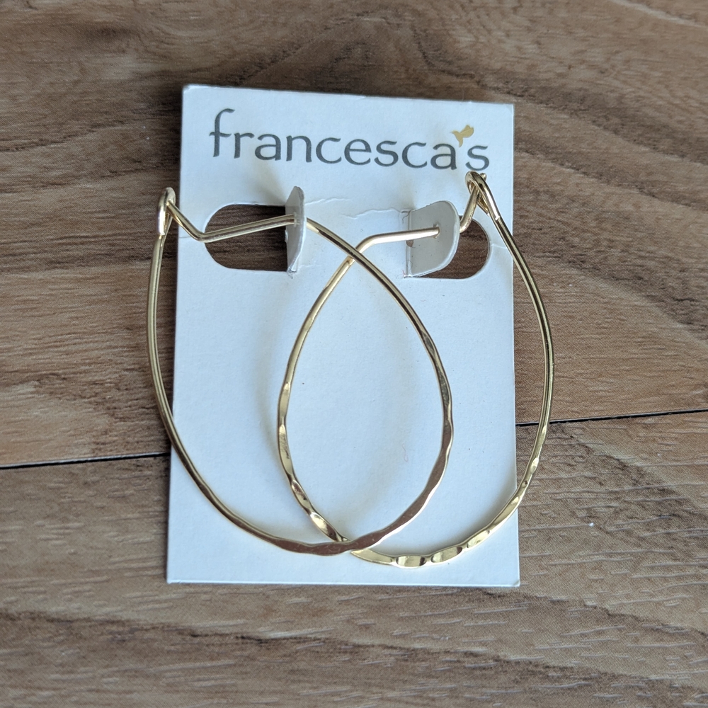 Francesca's Collections Gold Hoop Earrings